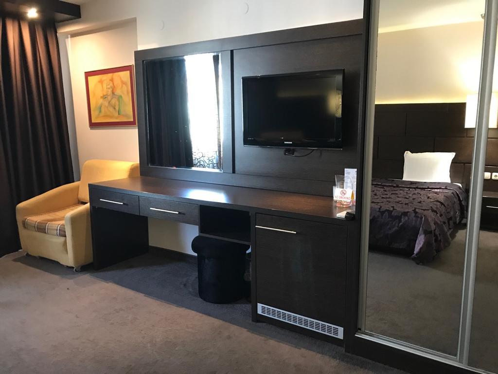 Hotel Kardinal Blagoevgrad Kültér fotó