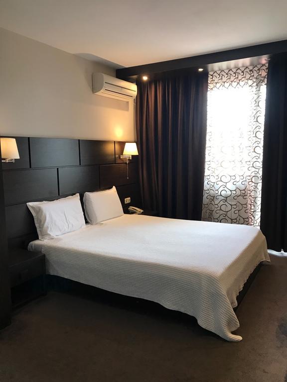 Hotel Kardinal Blagoevgrad Kültér fotó