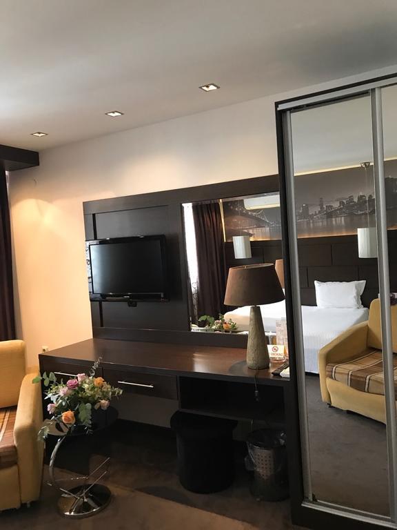 Hotel Kardinal Blagoevgrad Kültér fotó